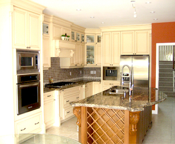 residential kitchen built by HN Woodworking Inc.