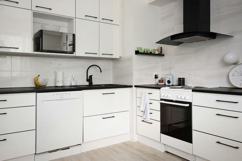 modern custom kitchen cabinet maker toronto